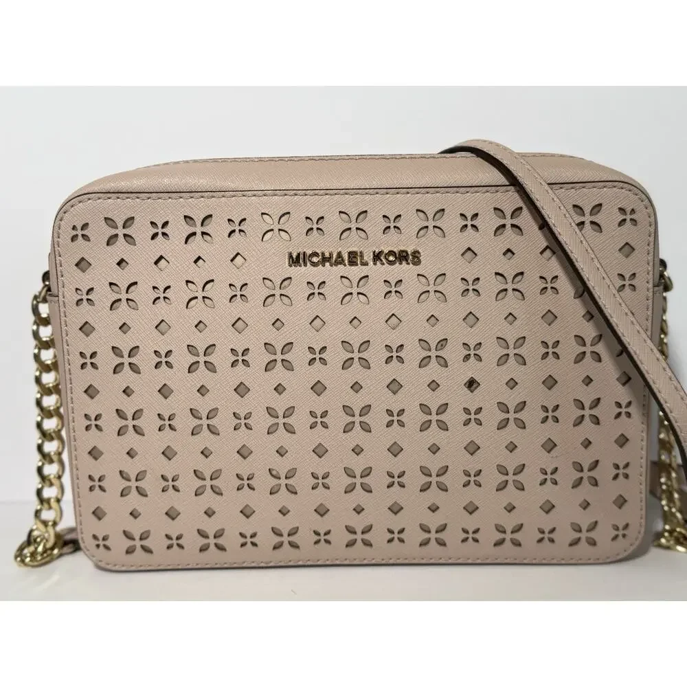 MICHAEL KORS Jet Set Travel Large Crossbody & Wallet‎ Set Perforated Light Pink